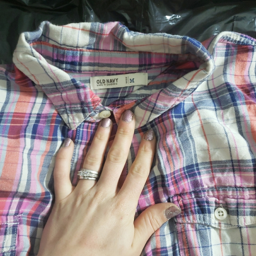 Long sleeve button down - Picture 2 of 2
